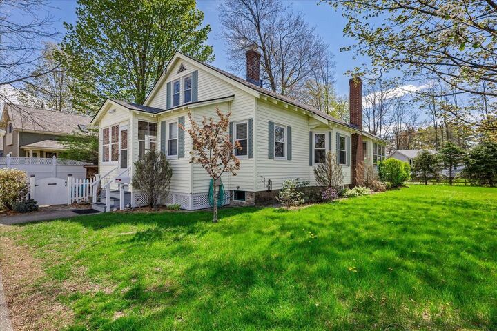 Property Photo:  4 Fairview Street  NH 03431 