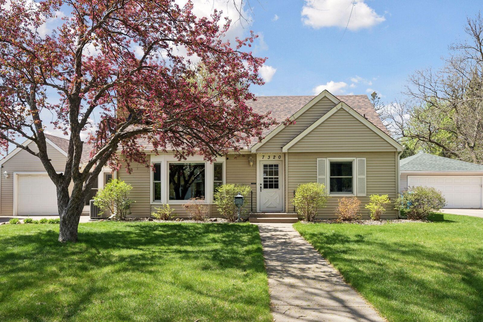 Property Photo:  7320 Morgan Avenue S  MN 55423 
