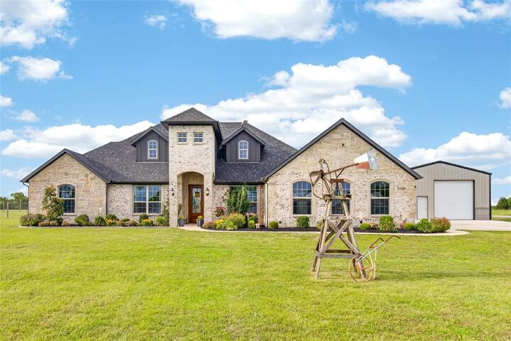 Property Photo:  1705 S Fm 1752  TX 75479 