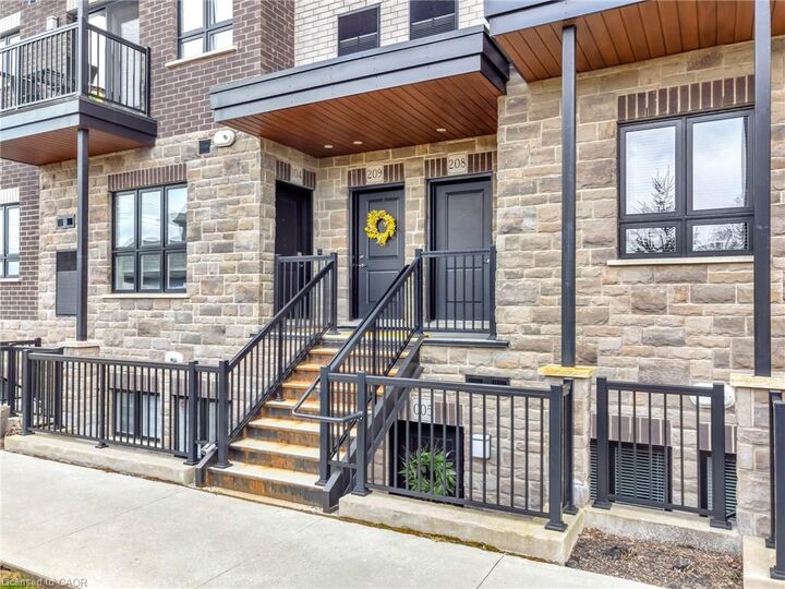 Property Photo:  408 Guelph Avenue 209  ON N3C 0H3 