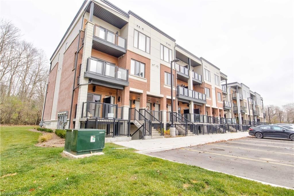 Property Photo:  25 Isherwood Avenue 30  ON N1R 0E2 