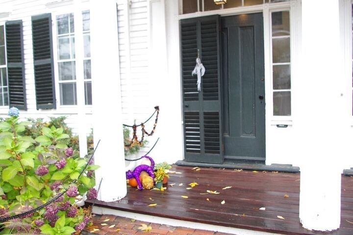 Property Photo:  188 High 3 Rear  MA 01950 