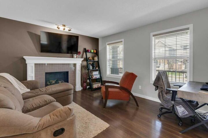Property Photo:  64 Ravenskirk Heath SE  AB T4A 0K6 