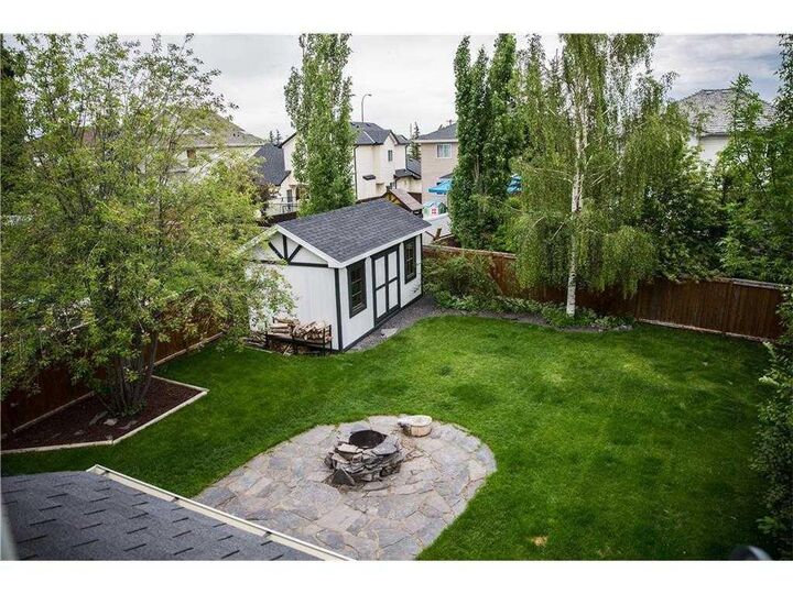 Property Photo:  121 Chaparral Way SE  AB T2X 3J9 