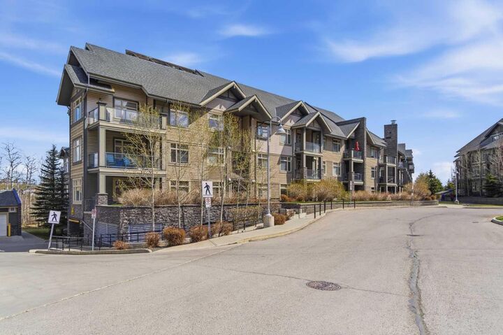 Property Photo:  35 Aspenmont Heights SW 228  AB T3H 0E5 