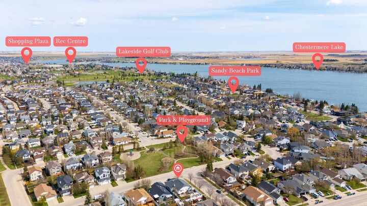 Property Photo:  187 West Lakeview Circle  AB T1X 1H7 