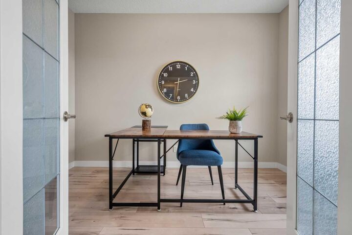 Property Photo:  166 Howse Common NE  AB T3P 1L6 