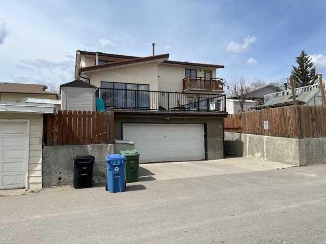 Property Photo:  20 Beddington Drive NE  AB T3K 1J9 