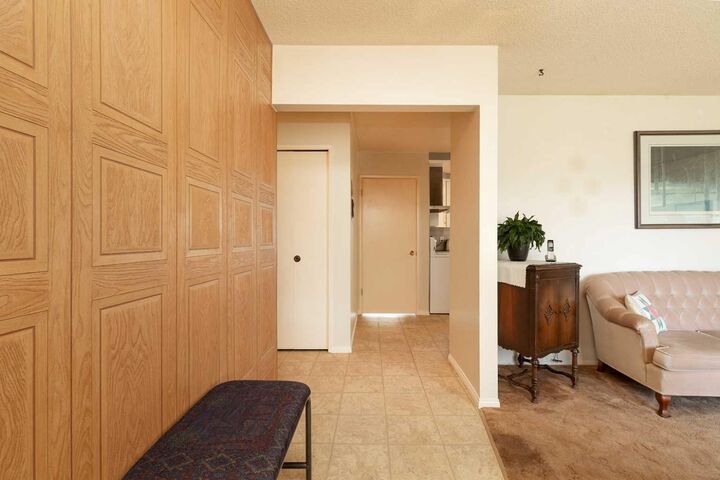 Property Photo:  61 Park Meadows Boulevard N  AB T1H 4H7 