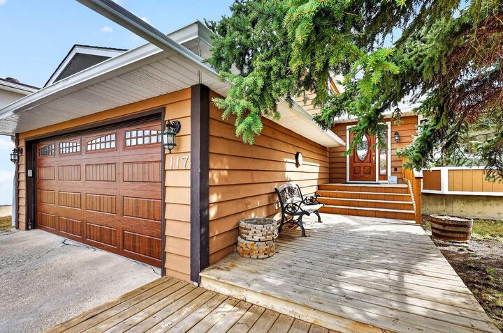 Property Photo:  117 Bonitz Court  AB T0J 0M0 