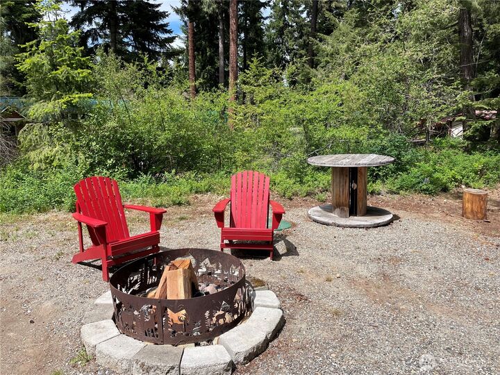 Property Photo:  991  Oakmont Drive  WA 98922 