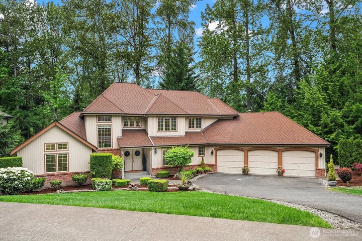 Property Photo:  275  Mt Quay Drive NW  WA 98027 