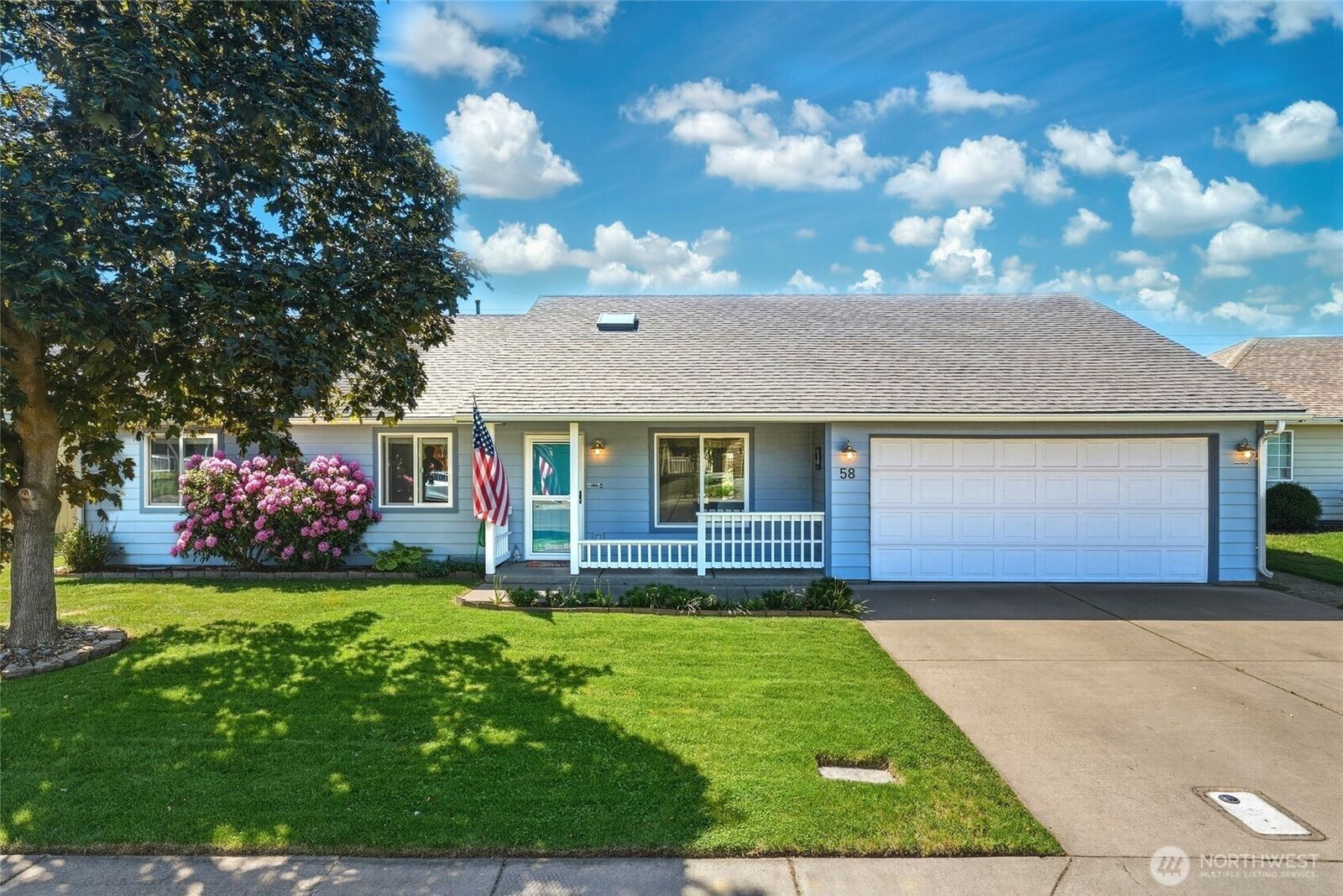 Property Photo:  58  Talon Loop  WA 99362 