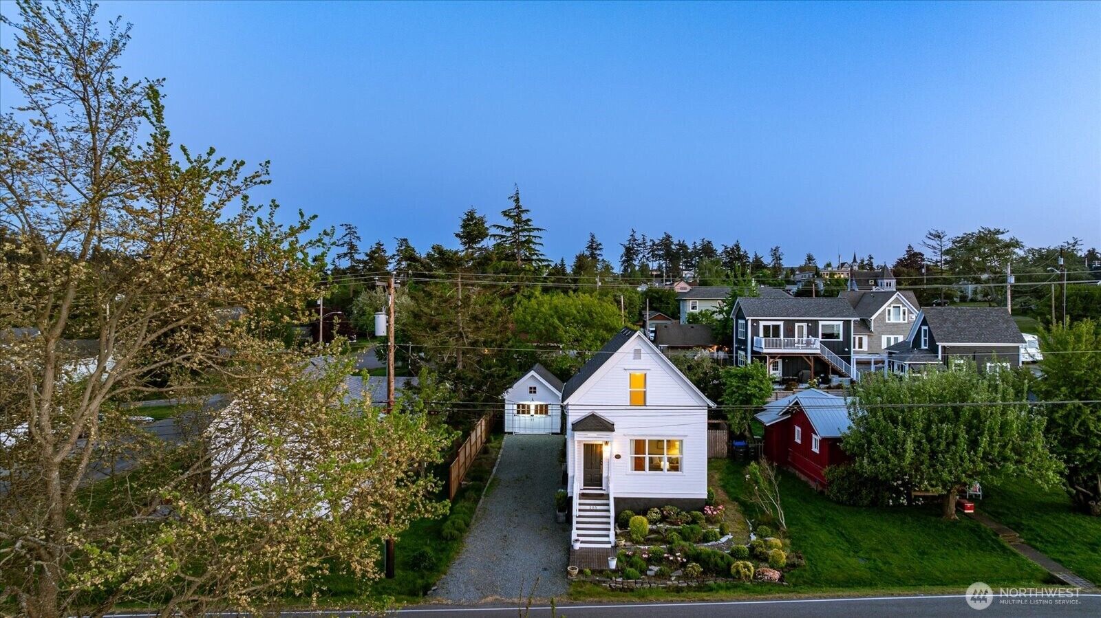 Property Photo:  205 NE 9th Street  WA 98239 