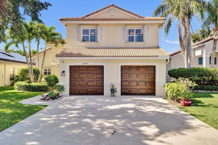 Property Photo:  6423 Barton Creek Circle  FL 33463 