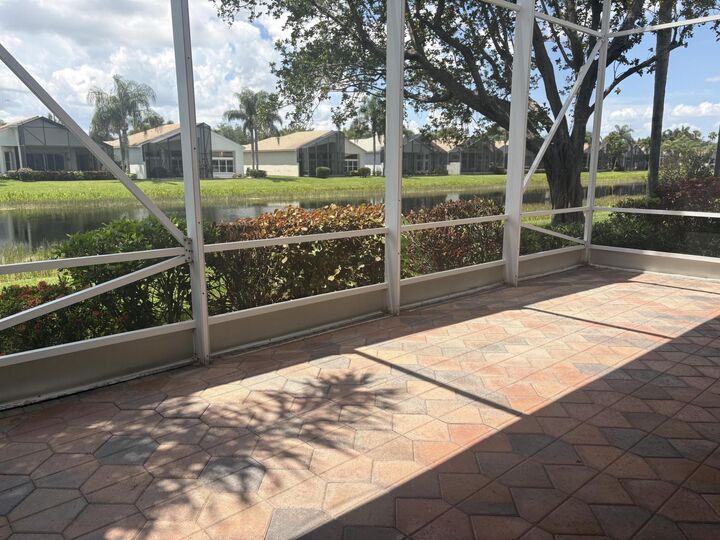 Property Photo: 8198 Azure Coast Boulevard FL 33467