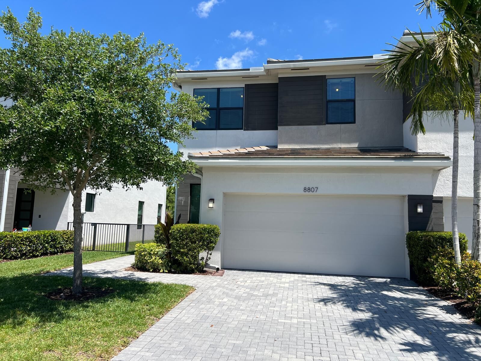 Property Photo:  8807 Antarus Drive  FL 33467 