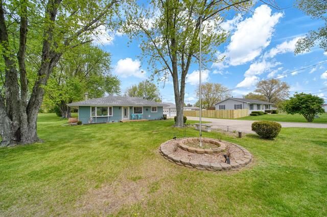 Property Photo:  5030 E Berry Road  MI 49272 