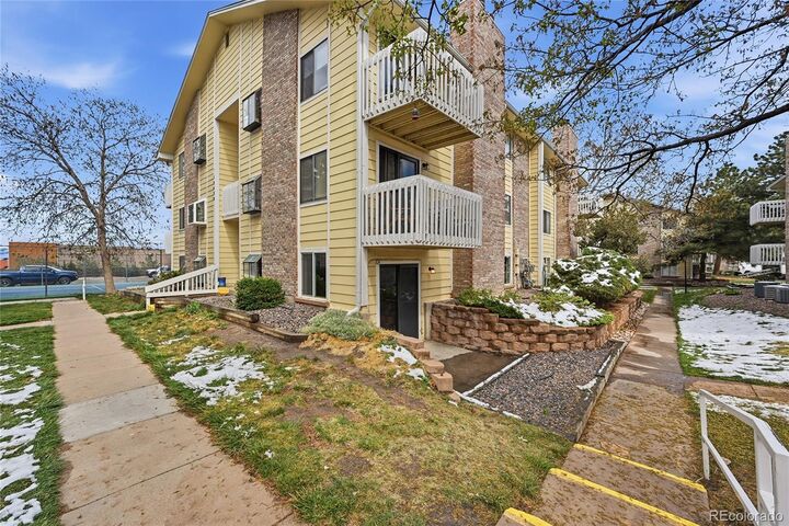 Property Photo:  12450 E Cornell Avenue 104  CO 80014 