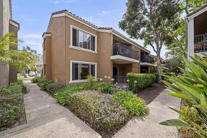 Property Photo: 8450 Via Mallorca 234 CA 92037