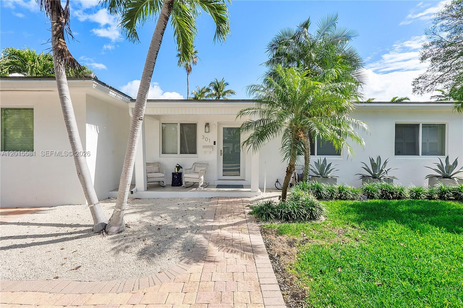 Property Photo:  301 Hampton Ln  FL 33149 