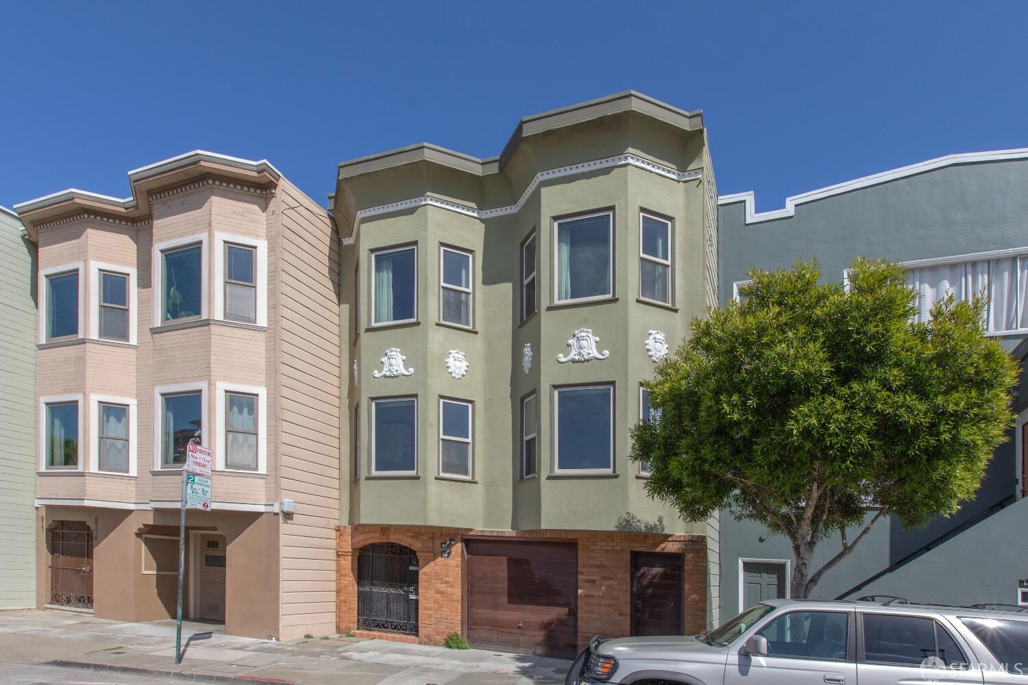 Property Photo:  637 San Jose Avenue  CA 94110 