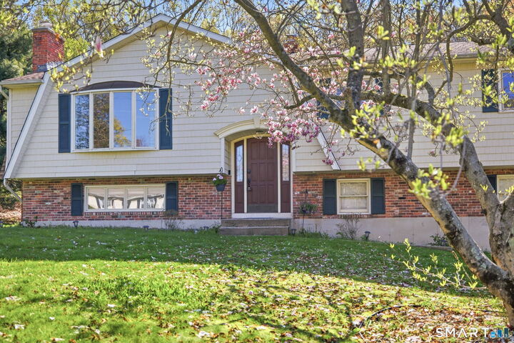 Property Photo: 26 Lindsley Drive CT 06716