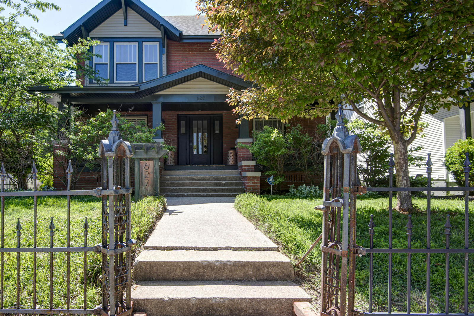 Property Photo: 627 S Market Avenue MO 65806
