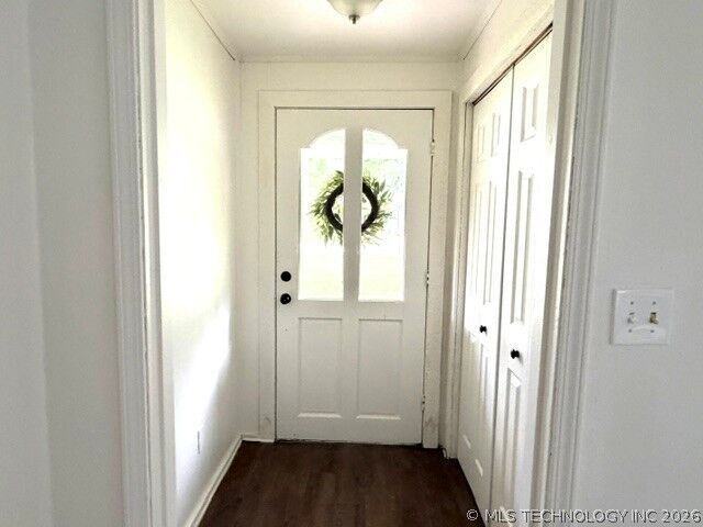 Property Photo:  611 N Washington Avenue  OK 74467 