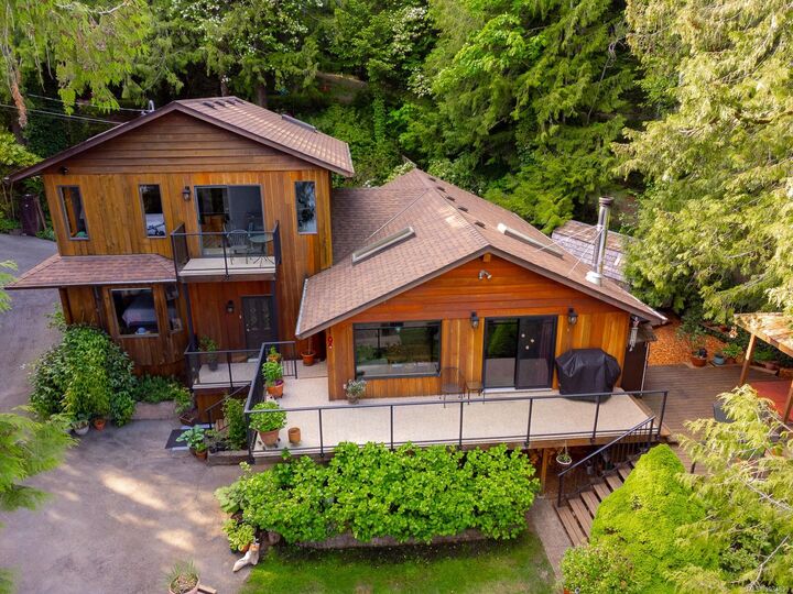 Property Photo:  10410 Wilson Rd  BC V9Y 9A3 