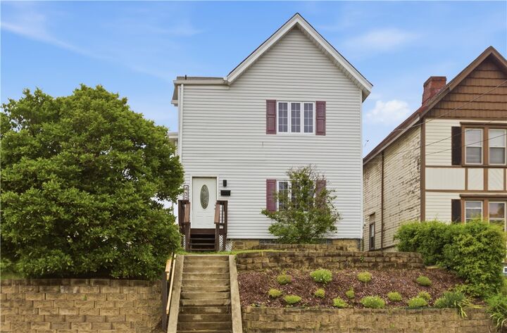 Property Photo:  432 Jefferson Ave  PA 15202 