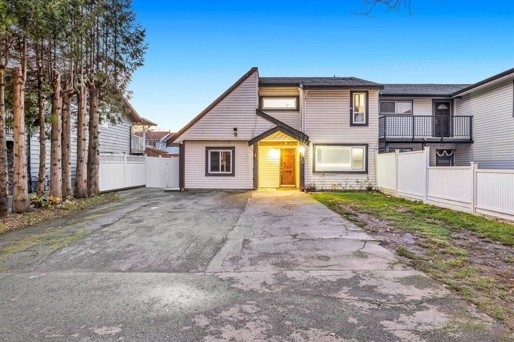 Property Photo:  7295 130A Street  BC V3W 6E9 
