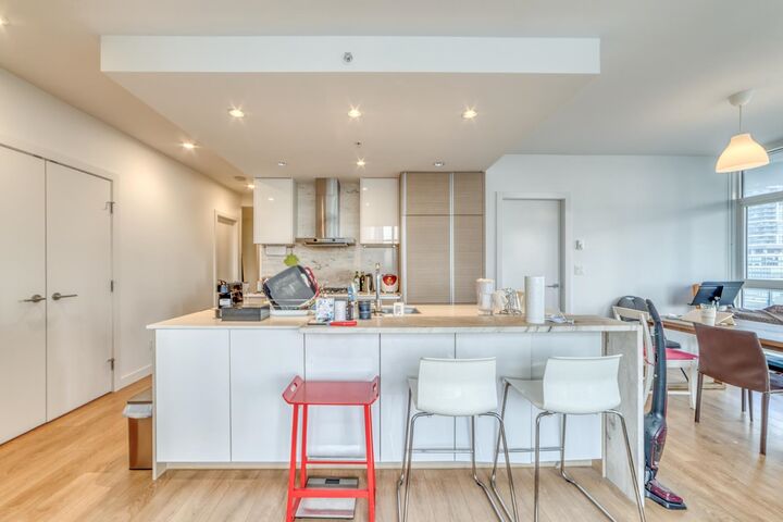 Property Photo:  6098 Station Street 1105  BC V5H 0H4 