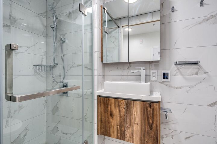 Property Photo:  1170 Barclay Street 206  BC V6E 1H1 