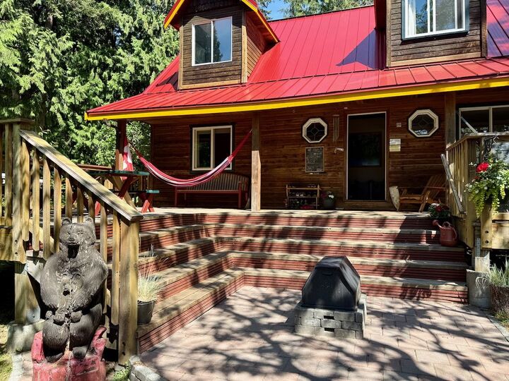 Property Photo: 1261 Roberts Creek Road BC V0N 2W2