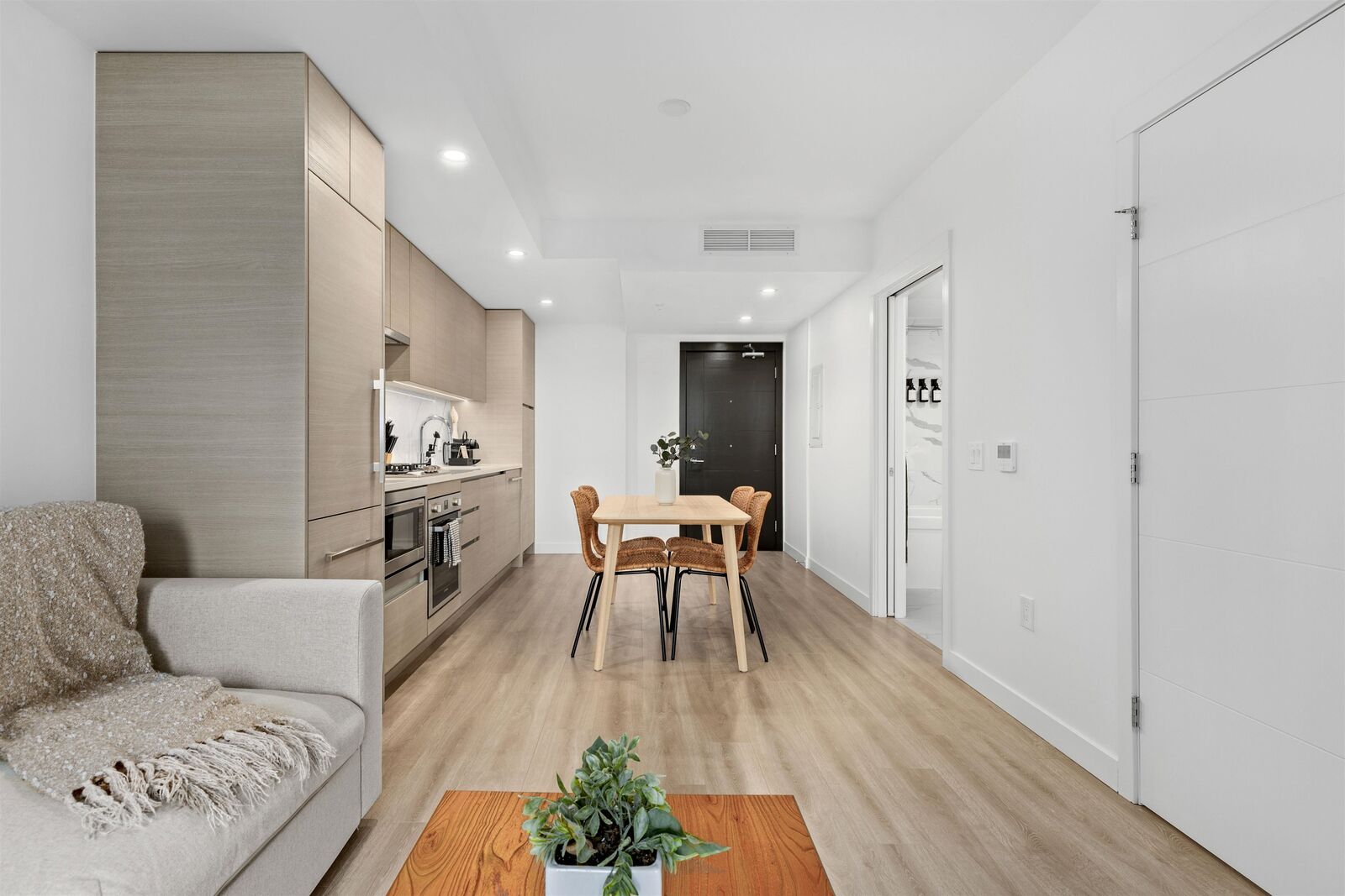 Property Photo:  823 Carnarvon Street 1308  BC V3M 0N5 