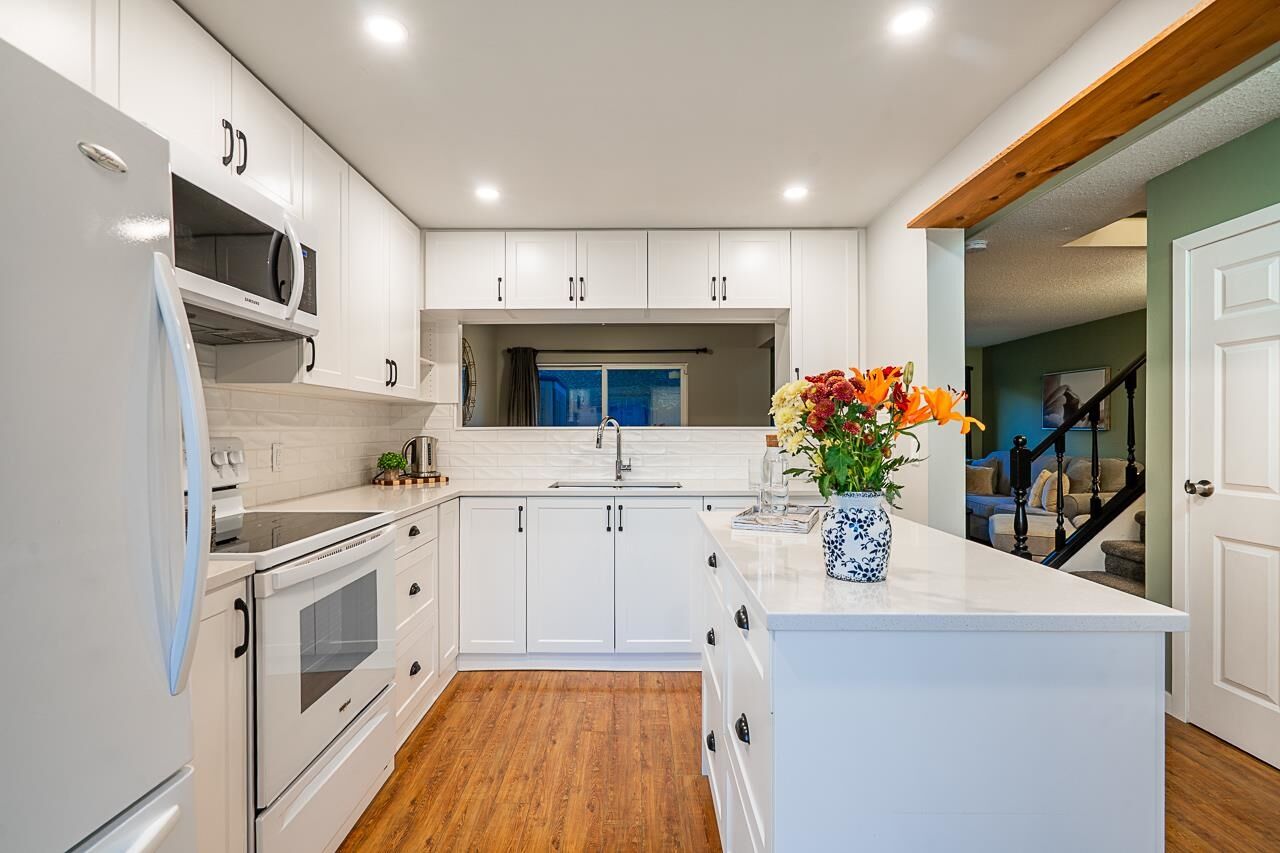 Property Photo:  2844 273 Street 130  BC V4W 3S6 