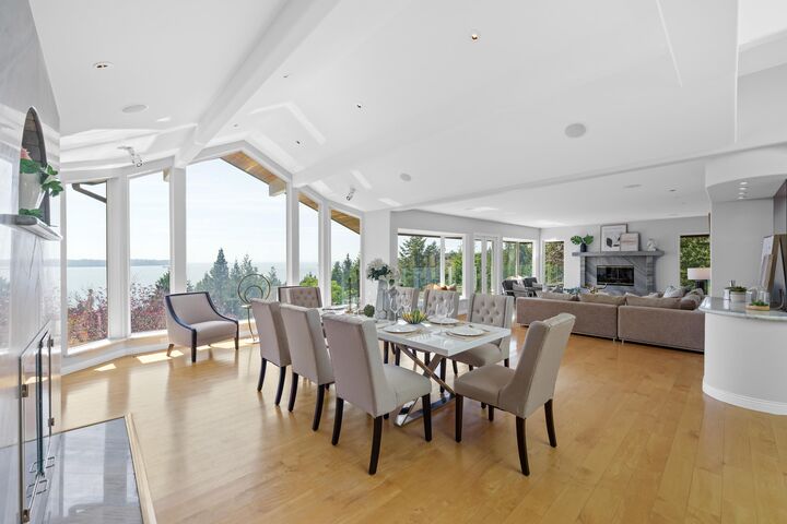 Property Photo: 4253 Rockbank Place BC V7W 1A8