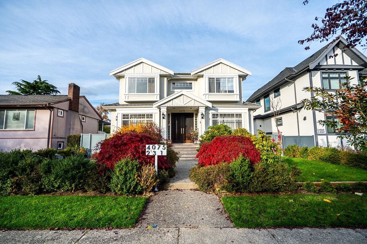 Property Photo:  4xxx-1 W 28 Street  BC V6S 1S7 