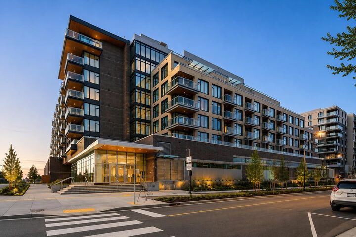 755 Harbourside Drive 312 — photo 1