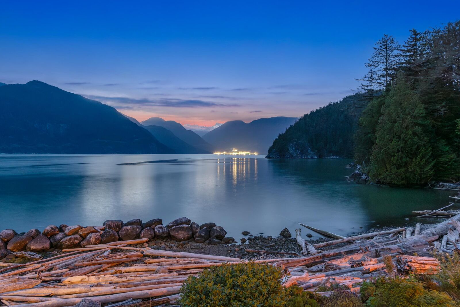 Property Photo: 6 Beach Drive BC V8B 1A2