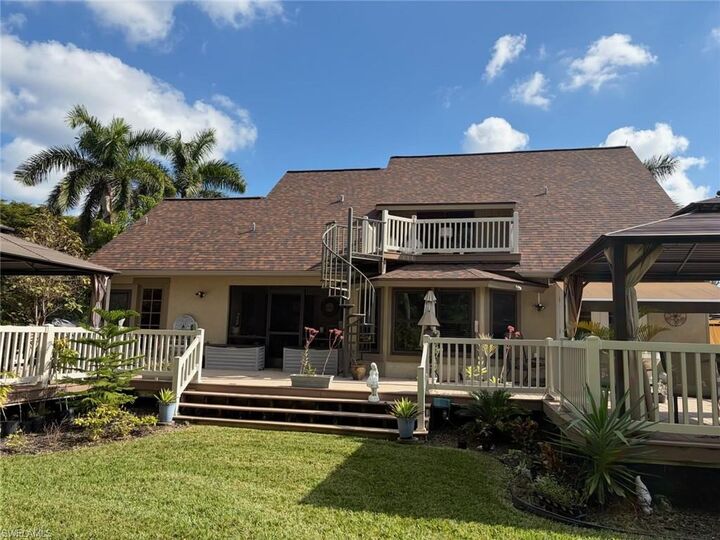 Property Photo:  12501 Barrington Ct  FL 33908 