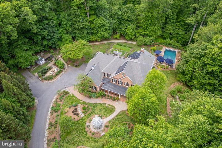 Property Photo:  801 Antietam Drive  MD 21035 