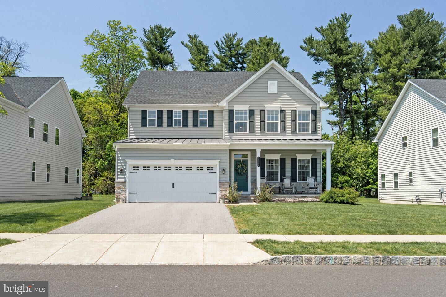 Property Photo: 2534 Morgan Run PA 19006