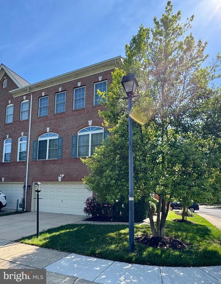 Property Photo:  2459 Ogden Square  MD 21054 