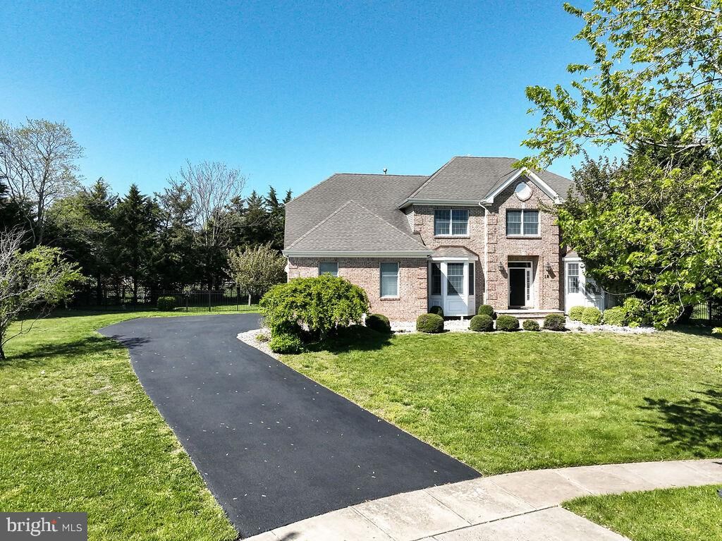 Property Photo: 18 Willow Court NJ 08050