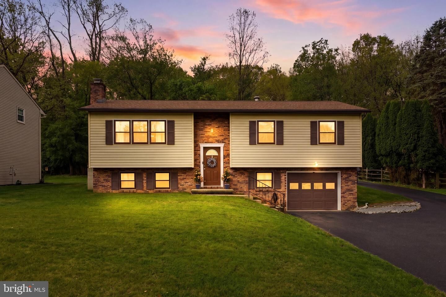 Property Photo: 314 Parkview Road PA 19606