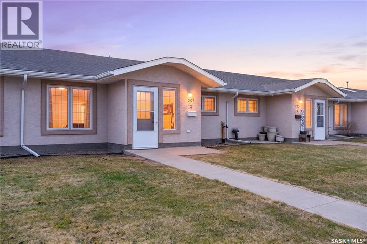 Property Photo:  2 257 Fairford Street W  SK S6H 1V5 