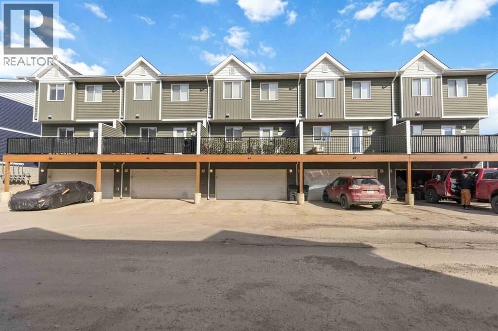 Property Photo: 401 Athabasca Avenue AB T9J 0A1