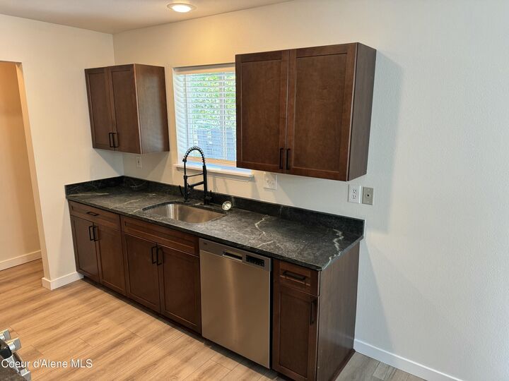 Property Photo:  1713 Main St A&Ampb  ID 83864 